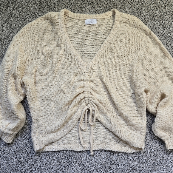 SAGE THE LABEL Home Bound Cream Ruched Long Sleeve Sweater Top Size L - Picture 2 of 13